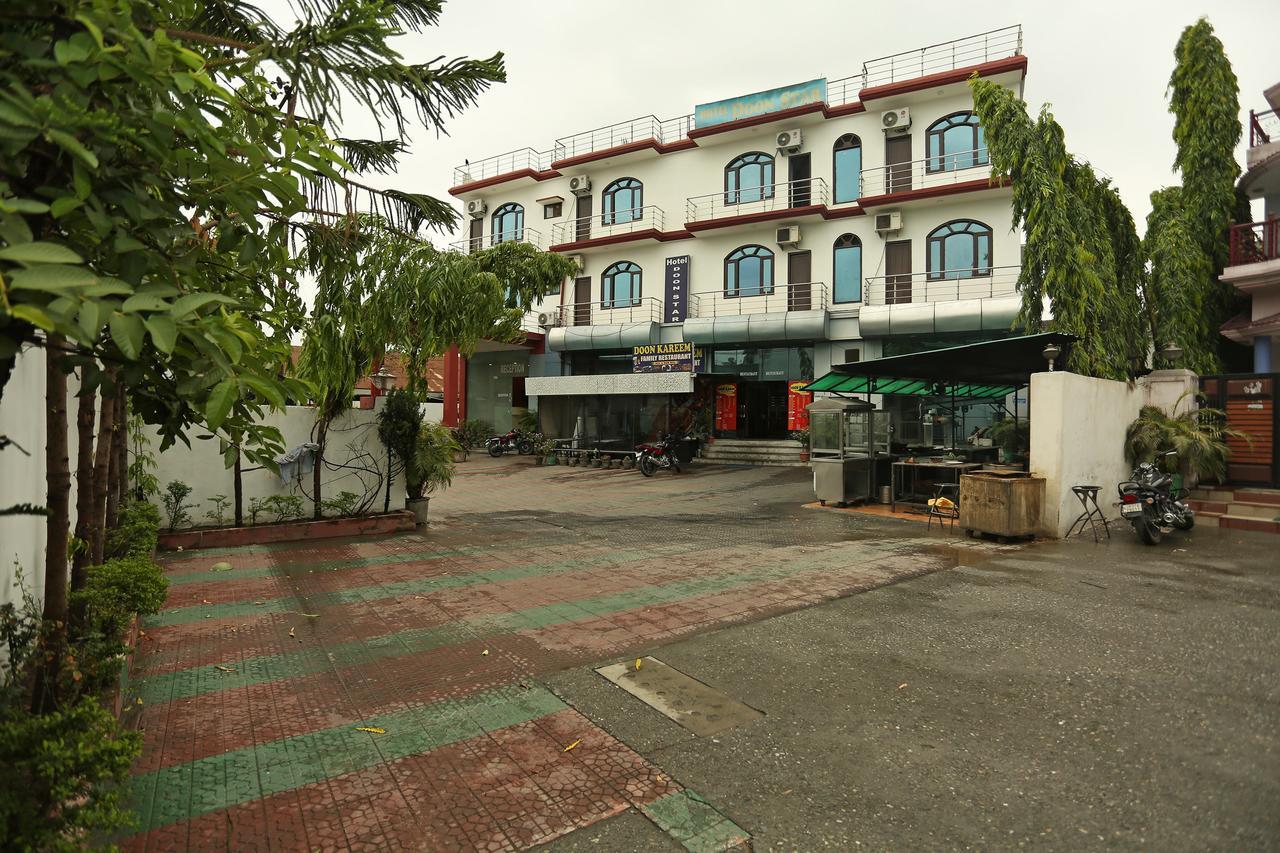 Oyo 9905 Hotel Doon Star Dehradun Bagian luar foto